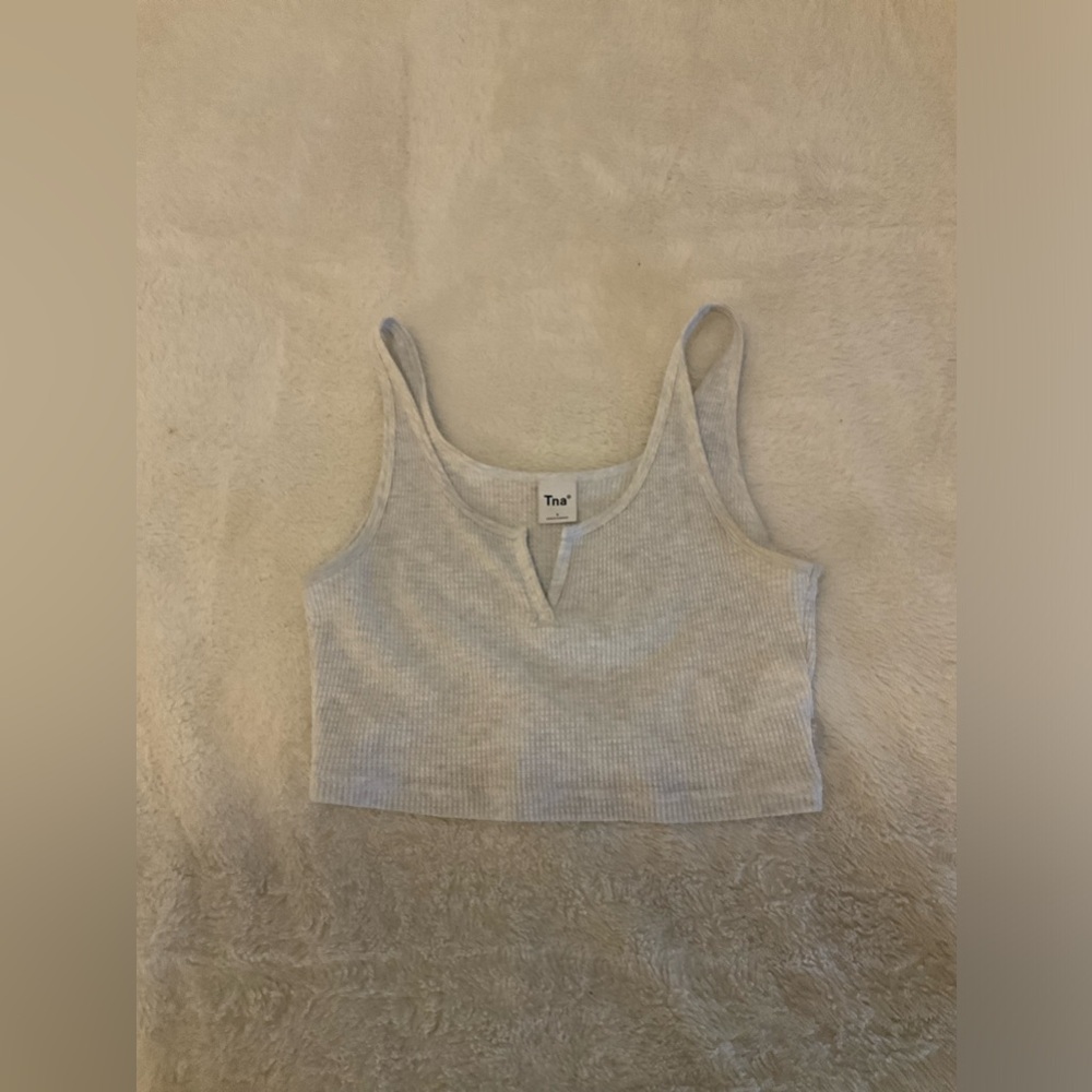 NWOT Aritzia Tank - Small